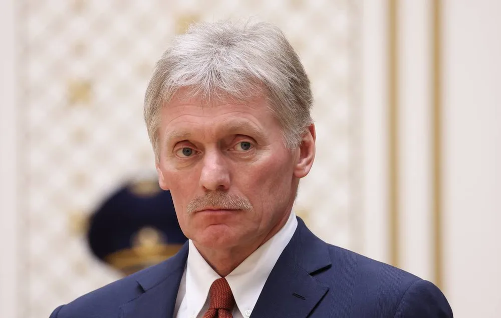 tấn công đốt phá nhà Thủ tướng Anh, Điện Kremlin, Nga, Anh.jpg