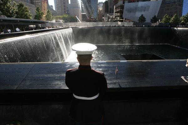 Chùm ảnh kỷ niệm 13 năm ngày khủng bố 11-9 ảnh 10