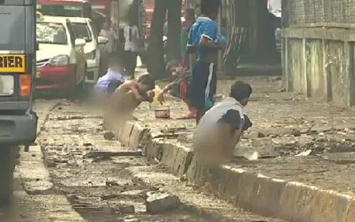 Kinh hãi nghề dọn rác ở Ấn Độ ảnh 2