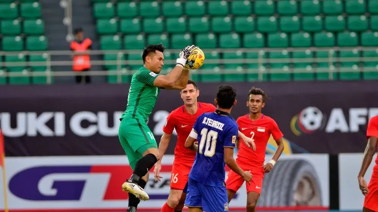 Thắng Singapore 1-0, Thái Lan đoạt vé bán kết đầu tiên ảnh 1