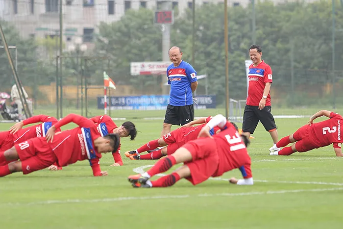 Màn chào sân của HLV Park Hang-seo trên tuyển Việt Nam ảnh 2 Màn chào sân của HLV Park Hang-seo trên tuyển Việt Nam ảnh 2