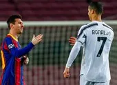 Ronaldo san bằng kỷ lục mọi thời đại của Messi