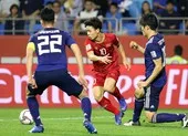 Chờ ông Park tung độc chiêu tiếp khách Nhật Bản ảnh 1 Đội Nhật Bản trong thế dựa lưng tường