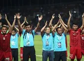 Học trò liên tục gặp hạn, thầy Park rối bời ảnh 5 Đá 4 vòng, nghỉ 4 tháng và sức ép của thầy Park