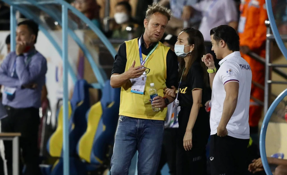 HLV Polking và học trò U-23 Thái Lan nhiều khả năng sẽ gặp chủ nhà Việt Nam trong trận bán kết SEA Games 31. Ảnh: ANH PHƯƠNG.