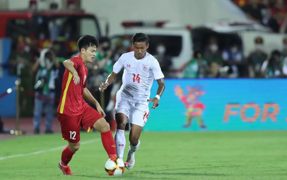 U-23 Việt Nam rất dễ đứng đầu bảng A nhiều khả năng đụng độ Thái Lan nhì bảng B khi vào bán kết SEA Games 31. Ảnh: ANH PHƯƠNG. U-23 Việt Nam rất dễ đứng đầu bảng A nhiều khả năng đụng độ Thái Lan nhì bảng B khi vào bán kết SEA Games 31. Ảnh: ANH PHƯƠNG.