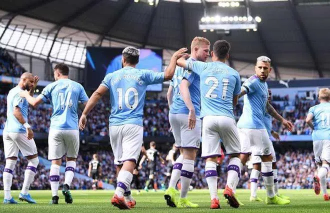 Man City chỉ cần thắng Aston Villa là nhấn chìm mọi nỗ lực của Liverpool. Ảnh: CGI.