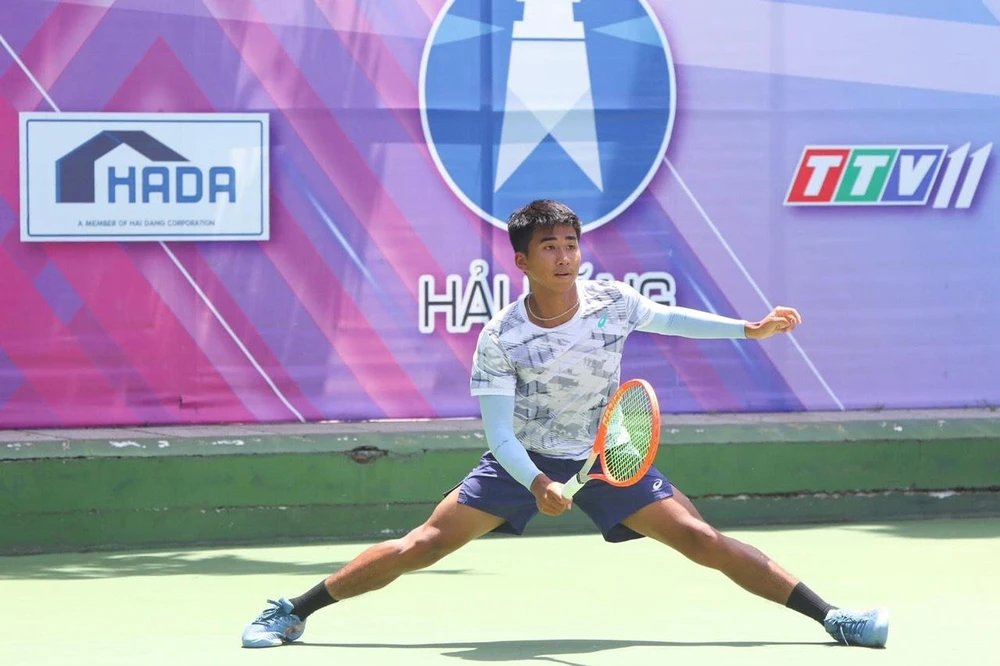Tay vợt trẻ nhiều triển vọng Vũ Hà Minh Đức.