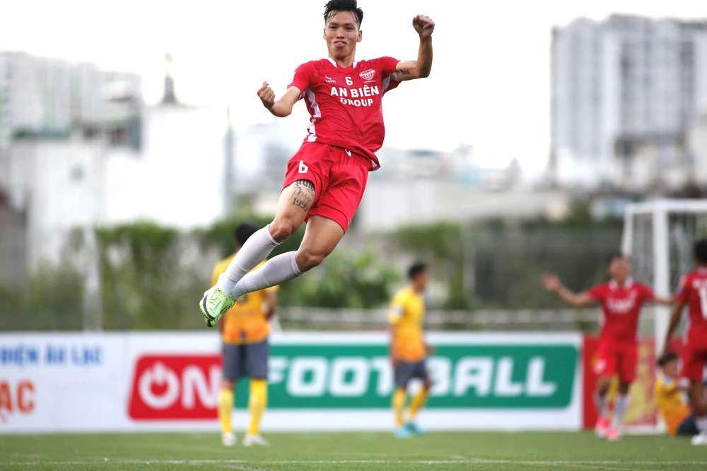 Vũ điệu ăn mừng chiến thắng độc lạ.