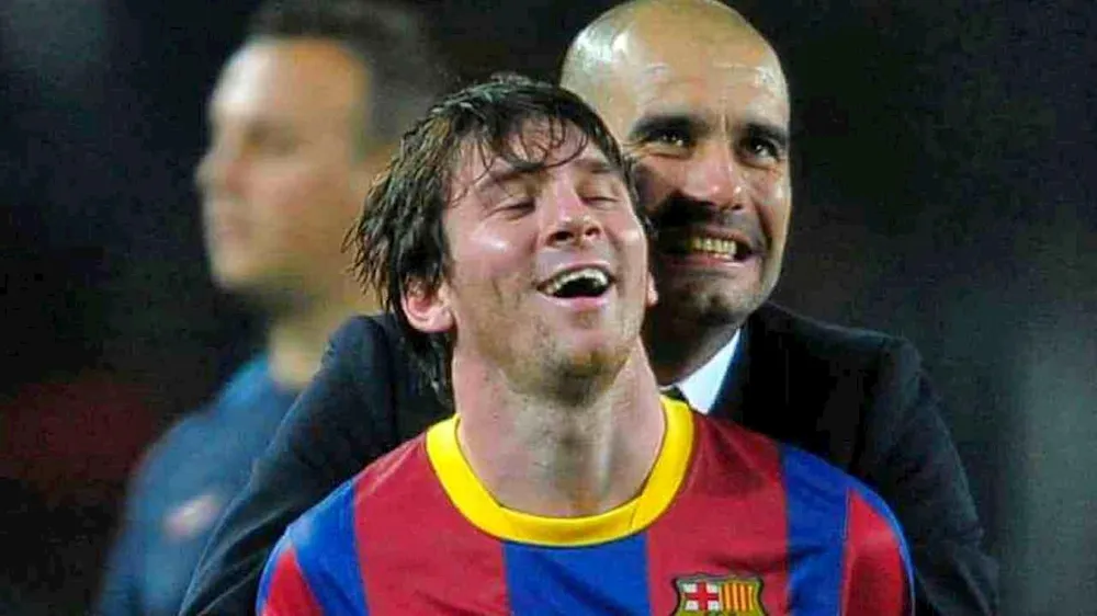 ... nhưng cuối cùng phải rời khỏi Barca khi cái bóng của ngôi sao Messi quá lớn. Ảnh: CGI.