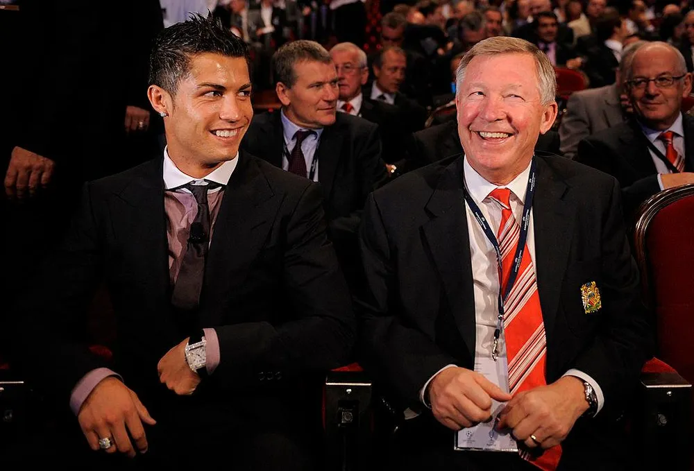 Sir Alex có nhiều ảnh hưởng ở MU, kể cả với những cá nhân như Ronaldo. Ảnh: CGI. Sir Alex có nhiều ảnh hưởng ở MU, kể cả với những cá nhân như Ronaldo. Ảnh: CGI.