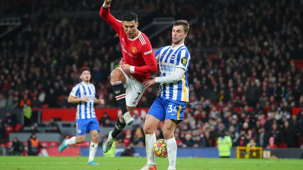 Man United chơi sáng nước hơn khi Ronaldo vào sân thay người ở trận thua Brighton. Ảnh: CGI. Man United chơi sáng nước hơn khi Ronaldo vào sân thay người ở trận thua Brighton. Ảnh: CGI.