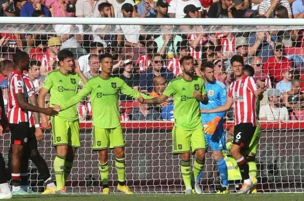 Ronaldo vẫn chưa quyết định rõ ràng việc đi hay ở lại Old Trafford. Ảnh: CGI.