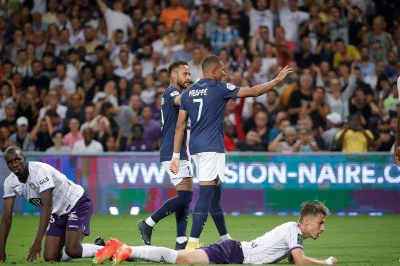 Chân sút người Pháp có màn trình diễn tốt trong khởi đầu mùa giải của PSG. Ảnh: CGI.