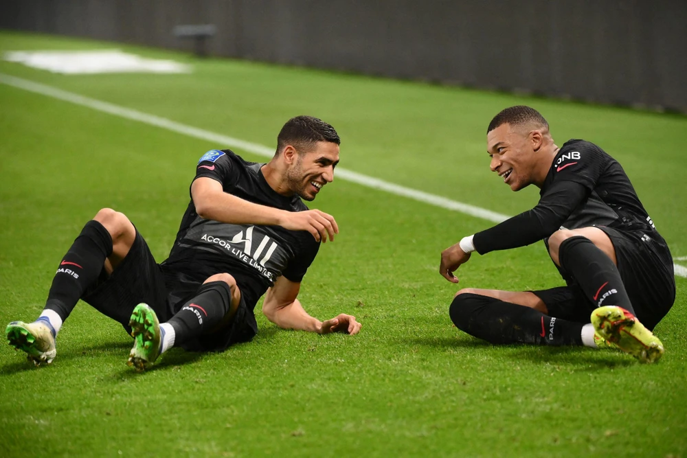 Mbappe và Achraf Hakimi là bạn thân của nhau ở Paris. Ảnh: CGI. Mbappe và Achraf Hakimi là bạn thân của nhau ở Paris. Ảnh: CGI.