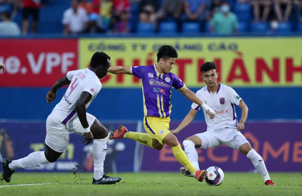 Tuấn Hải đang có phong độ cao sẽ tranh chấp một vị trí trên hàng công tuyển Việt Nam. Ảnh: ANH PHƯƠNG.