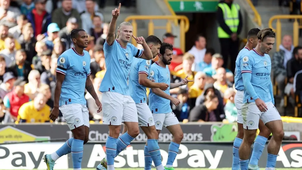 Thật khó ngăn cản Haaland khi cỗ máy ghi bàn đã kích hoạt. Ảnh: CGI.