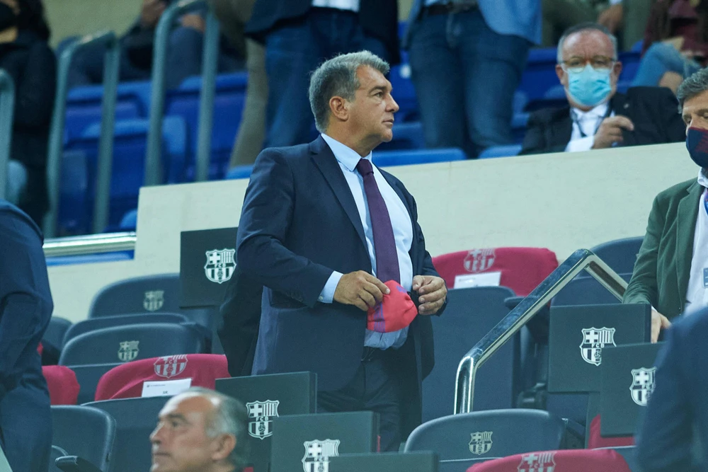 Giám đốc điều hành của Barca thấy rất rõ những món lợi kếch xù khi Messi trở lại sân Camp Nou...