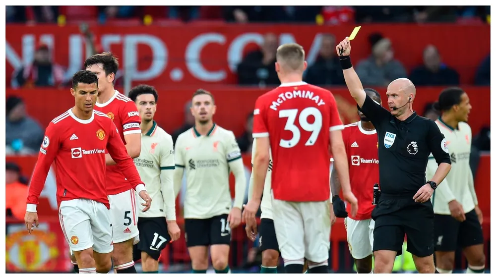 Trung vệ Maguire và Ronaldo không có nhiều cơ hội đá chính cho Man United mùa này dưới thời tân HLV Ten Hag. Ảnh: CGI.