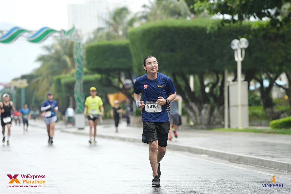 Có những lúc mệt rã rời, Hoàng Trọng vẫn luôn nhắc nhở bản thân không gục ngã.