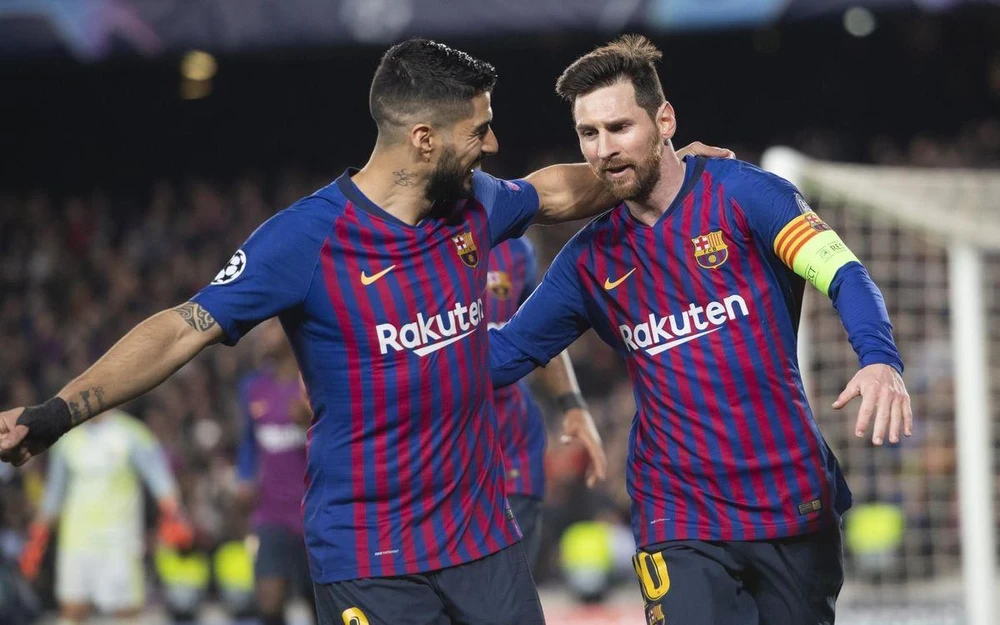 Đôi bạn thân Suarez và Messi có một khoảng thời gian dài hạnh phúc ở Barca, trước khi mọi điều tồi tệ xảy đến. Ảnh: CGI.