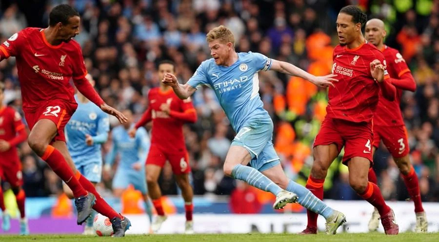 Thủ quân Bruyne tin tưởng Man City sẽ kiểm soát trận đấu tốt trước Liverpool. Ảnh: CGI.