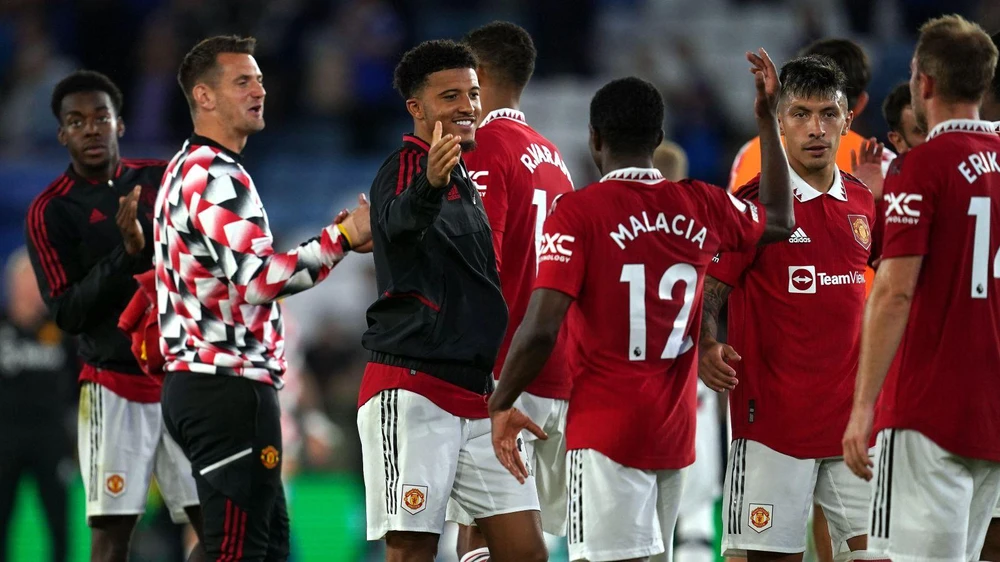 Các cầu thủ Man United luôn phải nỗ lực để tìm chỗ đứng. Ảnh: GETTY.