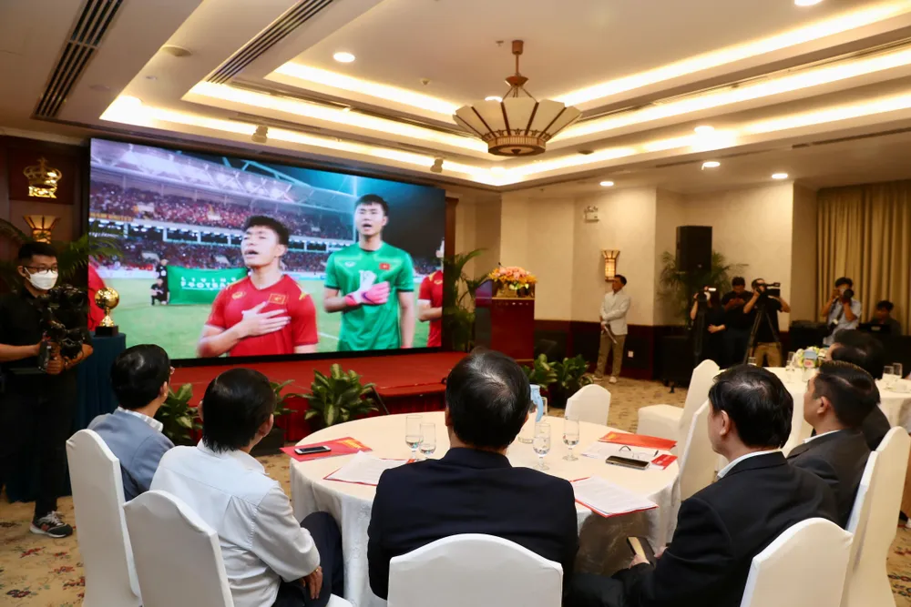 Các cầu thủ luôn nỗ lực phấn đấu với hy vọng sẽ giành giải thưởng cá nhân danh giá trong sự nghiệp. Ảnh: ANH PHƯƠNG.