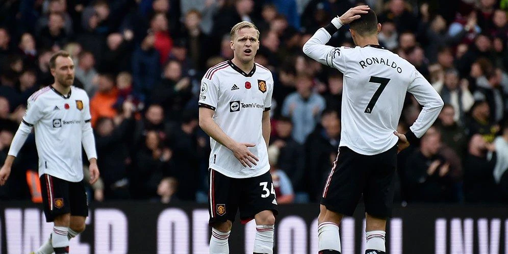 Man United để thủng lưới dễ dàng nhưng lại rất khó khăn tìm đường vào cầu môn đối phương. Ảnh: GETTY.