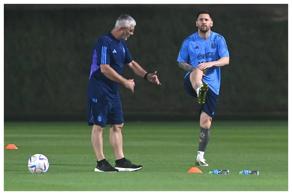 M10 tập luyện nghiêm túc và đang rất hưng phấn chuẩn bị nhập cuộc ở Qatar. Ảnh: GETTY.