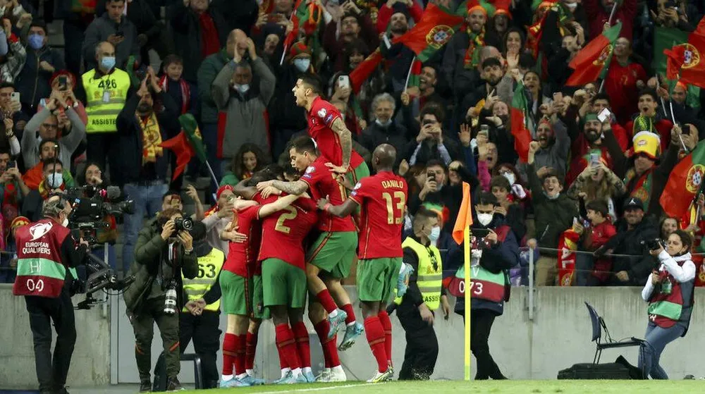 Bồ Đào Nha thẳng tiến vào tứ kết sau khi vùi dập Thụy Sĩ 6-1. Ảnh: GETTY.
