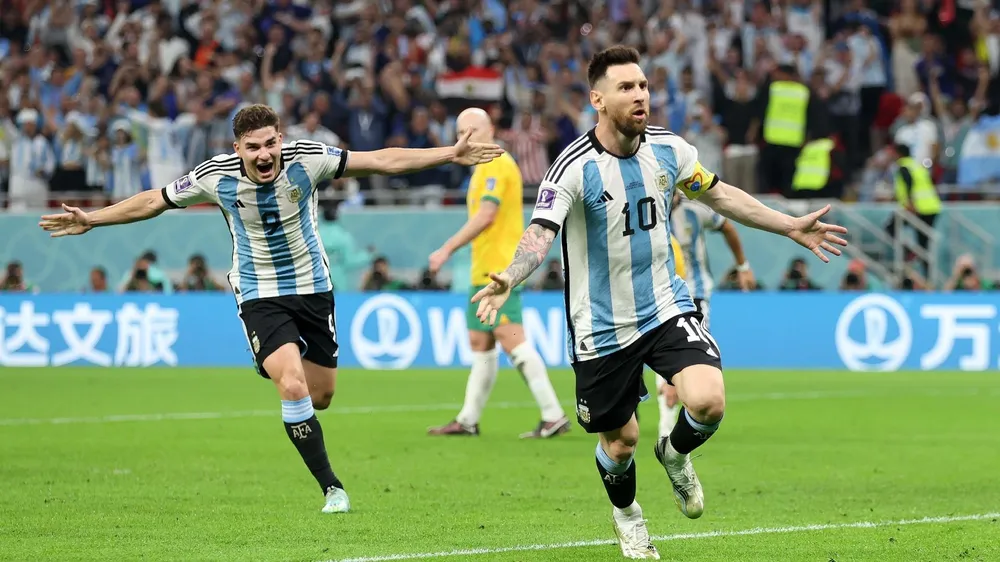 Messi đang rất khao khát có chiếc cúp cuộc đời ở đấu trường lớn nhất thế giới. Ảnh: GETTY. Messi đang rất khao khát có chiếc cúp cuộc đời ở đấu trường lớn nhất thế giới. Ảnh: GETTY.