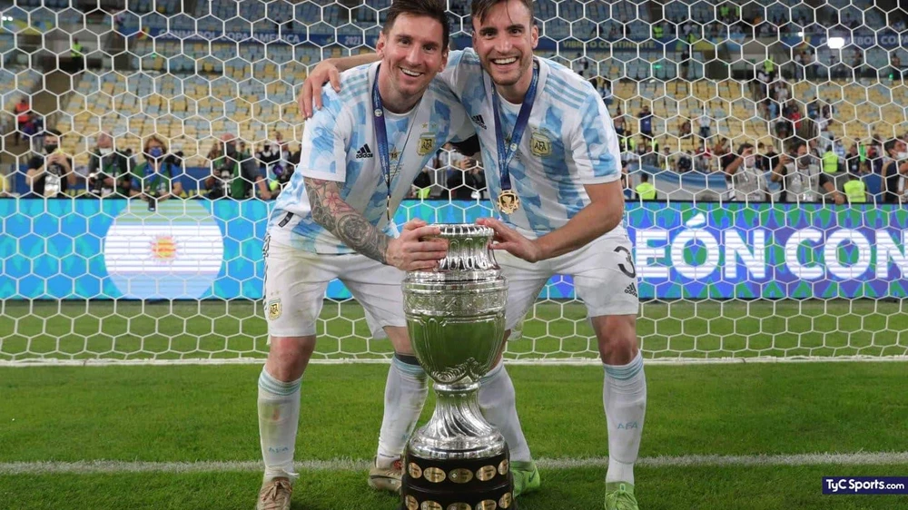 Hậu vệ Nicolas Tagliafico tin tưởng Argentina sẽ giành chiến thắng với Messi bên cạnh. Ảnh: GETTY.