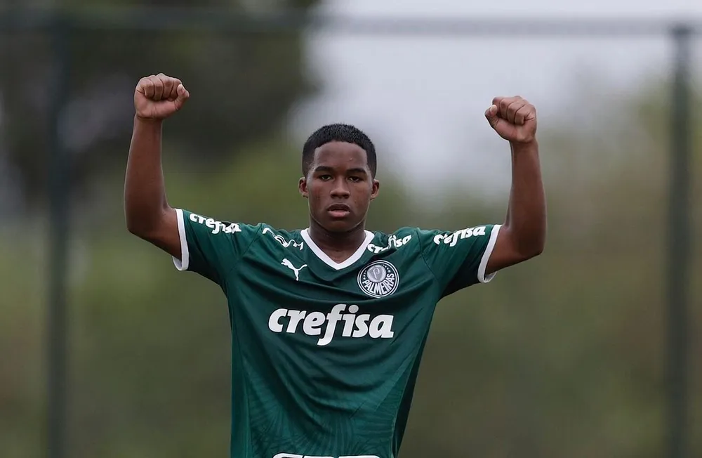 Tài năng trẻ Endrick nổi bật của Brazil mở cửa CLB Hoàng gia Tây Ban Nha. Ảnh: GETTY. Tài năng trẻ Endrick nổi bật của Brazil mở cửa CLB Hoàng gia Tây Ban Nha. Ảnh: GETTY.