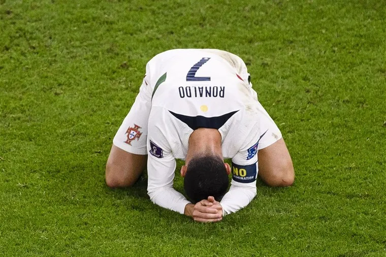Tuổi tác sẽ cản trở Ronaldo có chiếc cúp cuộc đời cho mình. Ảnh: GETTY.