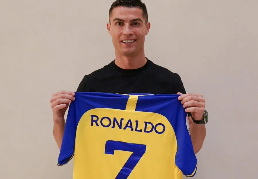Ronaldo cuối cùng đã cập bến một CLB của châu Á, sau khi không thể tìm cho mình đội bóng lớn nào ở châu Âu. Ảnh: GETTY.