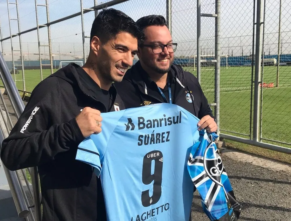 Luis Suarez đầu quân cho Gremio ở tuổi 35. Ảnh: GETTY. Luis Suarez đầu quân cho Gremio ở tuổi 35. Ảnh: GETTY.