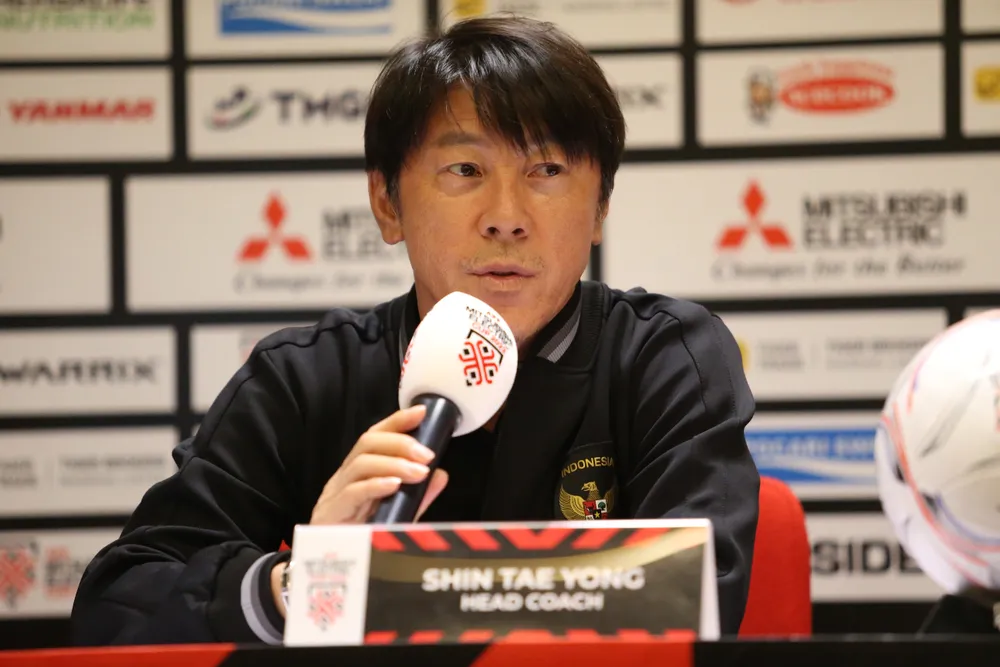 HLV Shin Tae-yong tự tin vào chiến thắng của chủ nhà Indonesia. Ảnh: ANH THỎA.