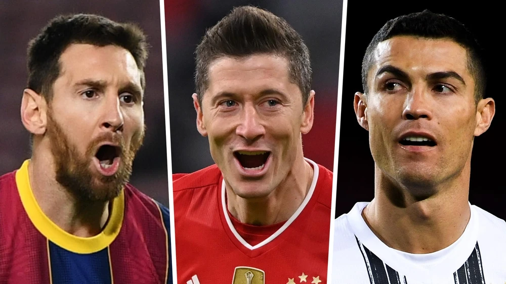 Lewy xuất sắc hơn Messi và Ronaldo theo quan điểm của cựu danh thủ Đức. Ảnh: GETTY.