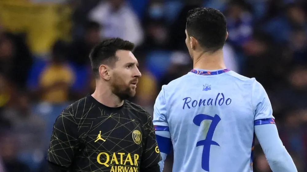 Messi và Ronaldo luôn gây tranh cãi về việc ai xuất sắc hơn trong hơn 10 năm qua. Ảnh: GETTY.