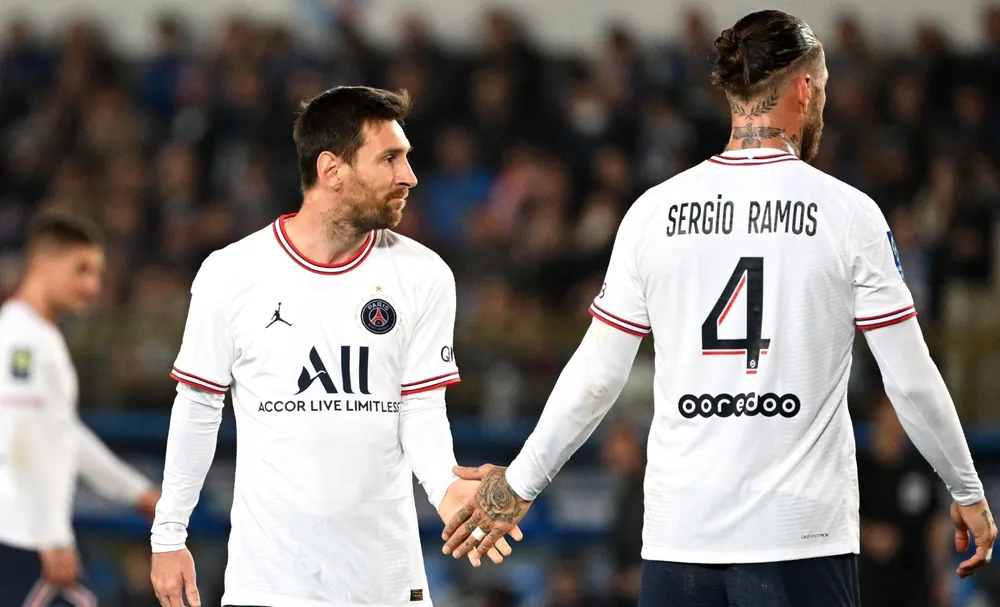 Tiền đạo người Argentina 7 lần giành Quả bóng vàng vẫn bị các cổ động viên quá khích của PSG la ó. Ảnh: GETTY. Tiền đạo người Argentina 7 lần giành Quả bóng vàng vẫn bị các cổ động viên quá khích của PSG la ó. Ảnh: GETTY.