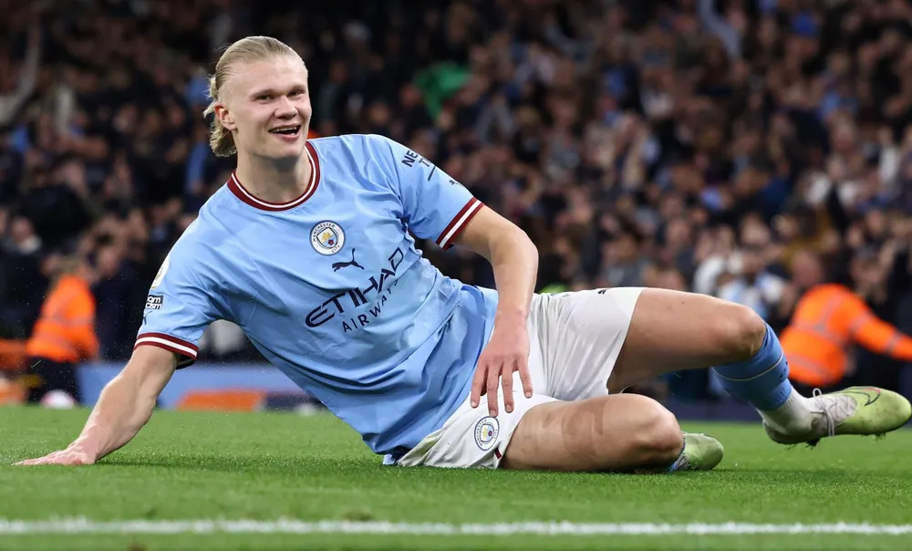 Tiền đạo người Na Uy chỉ mới 22 tuổi đã biết cách chăm sóc kỹ lưỡng cho sự nghiệp bóng đá chuyên nghiệp của mình. Ảnh: GETTY. Tiền đạo người Na Uy chỉ mới 22 tuổi đã biết cách chăm sóc kỹ lưỡng cho sự nghiệp bóng đá chuyên nghiệp của mình. Ảnh: GETTY.