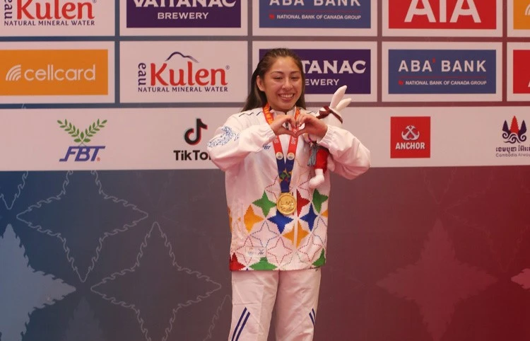 Jessa Khan mới 21 tuổi, đã từng thi đấu nhiều giải quốc tế và giành HCV cho Ju-Jitsu Campuchia tại giải vô địch Đông Nam Á 2018 ở hạng cân 49kg. Ảnh: CCT.