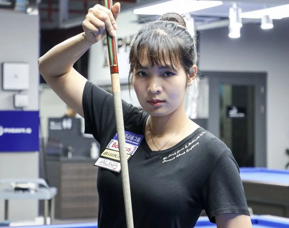 Bóng hồng Campuchia đã trải qua hơn 10 năm rèn luyện và thi đấu ở nhiều sân chơi quốc tế lớn.