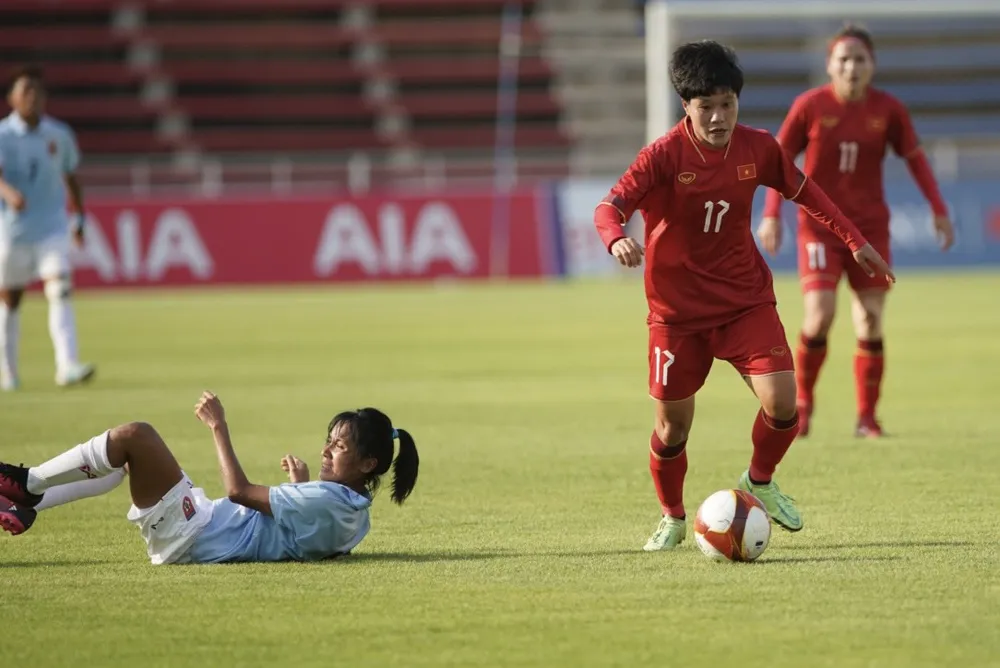 Tuyển nữ Việt Nam không chủ quan khi gặp đối thủ dưới cơ Campuchia ở bán kết và thênh thang đường vào chung kết cho mục tiêu lần thứ 4 đăng quang SEA Games. Ảnh: ANH PHƯƠNG.