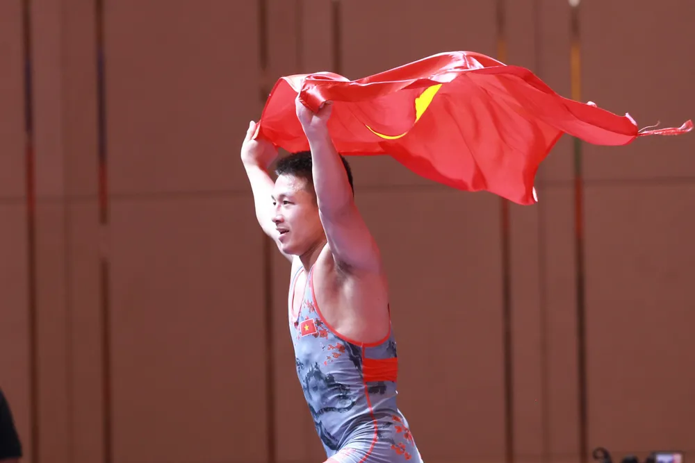 Tinh thần vượt khó và thể thao cao thượng của các VĐV Việt Nam thể hiện rõ nét trên các sân chơi. Ảnh: ANH PHƯƠNG.