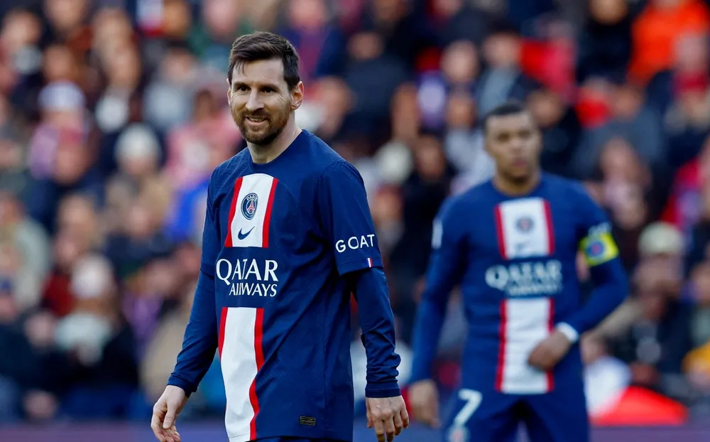 Ngôi sao Messi vẫn còn thi đấu những vòng cuối ở Ligue 1 trong màu áo PSG và chưa quyết định tương lai sau mùa hè này. Ảnh: GETTY.