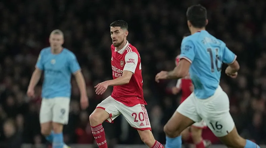 Jorginho có vẻ chưa phù hợp với Arsenal và nhiều khả năng sẽ chia tay, dù hợp đồng vẫn còn một năm nữa. Ảnh: GETTY. Jorginho có vẻ chưa phù hợp với Arsenal và nhiều khả năng sẽ chia tay, dù hợp đồng vẫn còn một năm nữa. Ảnh: GETTY.