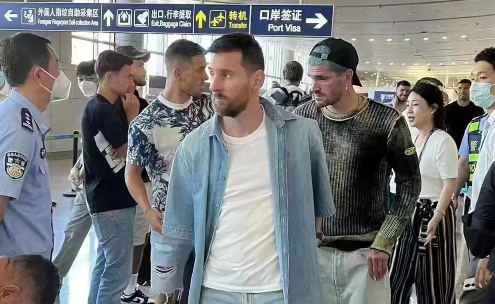 Messi cùng đồng đội Argentina đang ở Trung Quốc chuẩn bị cho trận giao hữu với Úc vào ngày 15-6. Ảnh: GETTY.