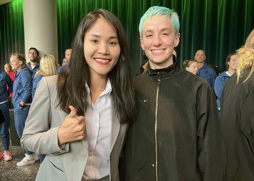 Nữ tuyển thủ Rapinoe sẽ góp mặt trong bốn trận chung kết cúp thế giới nếu Mỹ chơi trận cuối cùng ở mùa 2023. Ảnh: AN.